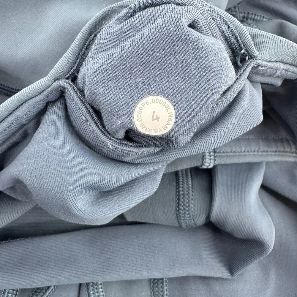 lululemon athletica activewear pockets